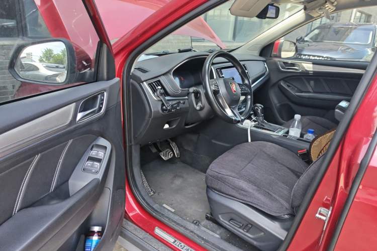 Used Roewe RX5 New Energy 2017 eRX5 50T Hybrid Connected Prestige Flagship Edition Driver Seat