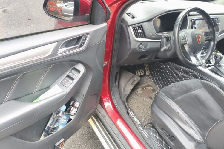 Used Roewe RX5 New Energy 2017 eRX5 50T Hybrid Connected Prestige Flagship Edition Driver Seat