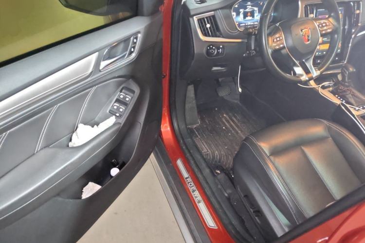 Used Roewe RX5 New Energy 2017 eRX5 50T Hybrid Connected Prestige Flagship Edition Driver Seat