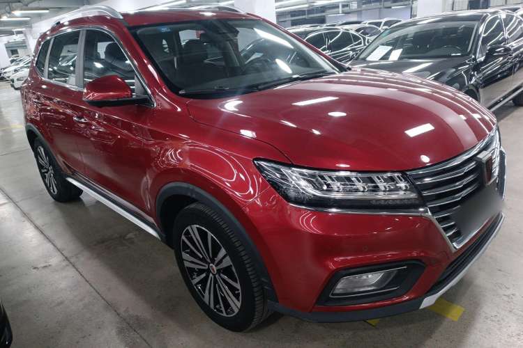 Used Roewe RX5 New Energy 2017 eRX5 50T Hybrid Connected Prestige Flagship Edition Front Right 45 Deg