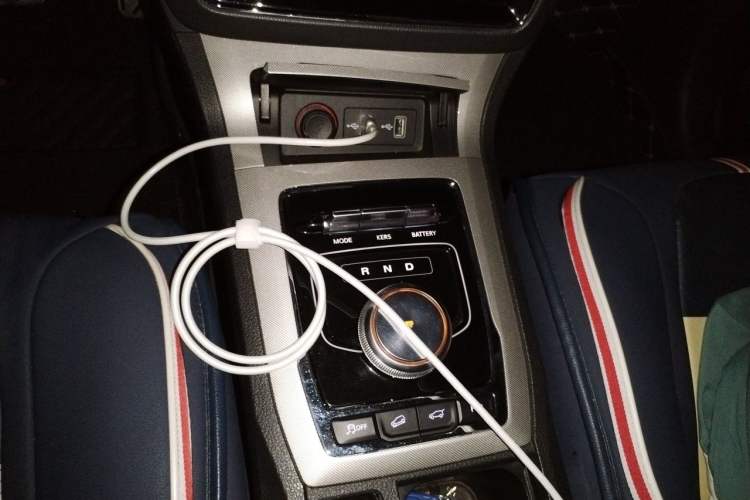 Used Roewe RX5 New Energy 2017 ERX5 EV400 Electric Internet Supreme Edition Gear Lever