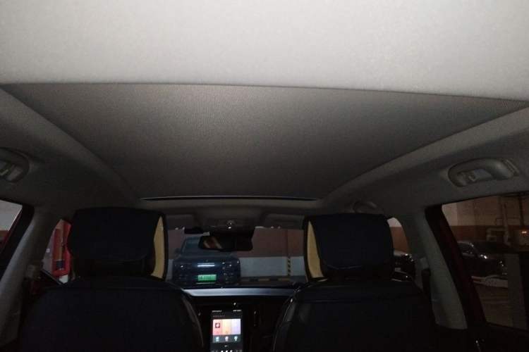 Used Roewe RX5 New Energy 2017 ERX5 EV400 Electric Internet Supreme Edition Headliner