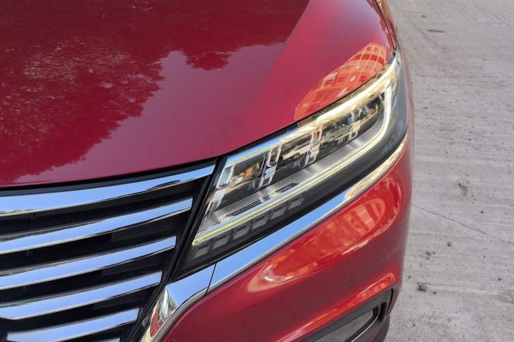 Used Roewe RX5 New Energy 2017 eRX5 50T Hybrid Connected Prestige Flagship Edition Left Front Headlight