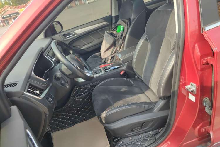 Used Roewe RX5 New Energy 2017 eRX5 50T Hybrid Connected Prestige Flagship Edition Left Front Seat