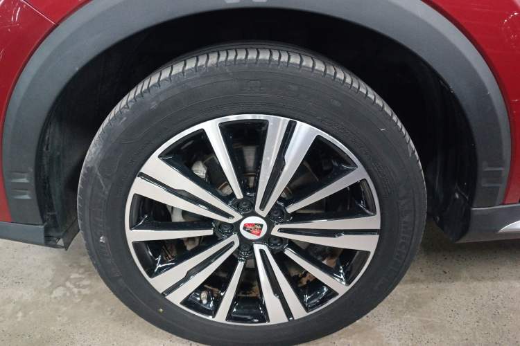 Used Roewe RX5 New Energy 2017 eRX5 50T Hybrid Connected Prestige Flagship Edition Left Front Wheel Hub
