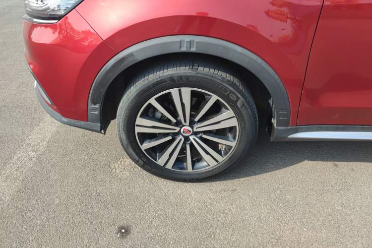 Used Roewe RX5 New Energy 2017 eRX5 50T Hybrid Connected Prestige Flagship Edition Left Front Wheel Hub