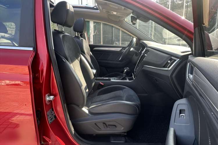 Used Roewe RX5 New Energy 2017 eRX5 50T Hybrid Connected Prestige Flagship Edition Right Front Seat