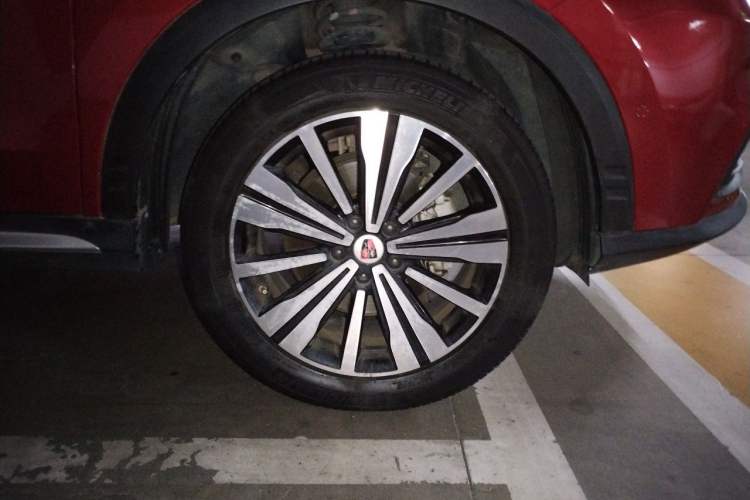 Used Roewe RX5 New Energy 2017 ERX5 EV400 Electric Internet Supreme Edition Right Front Wheel Hub