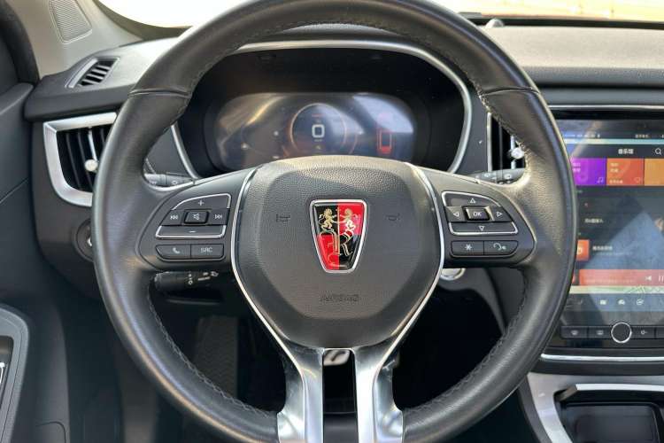 Used Roewe RX5 New Energy 2017 eRX5 50T Hybrid Connected Prestige Flagship Edition Steering Wheel