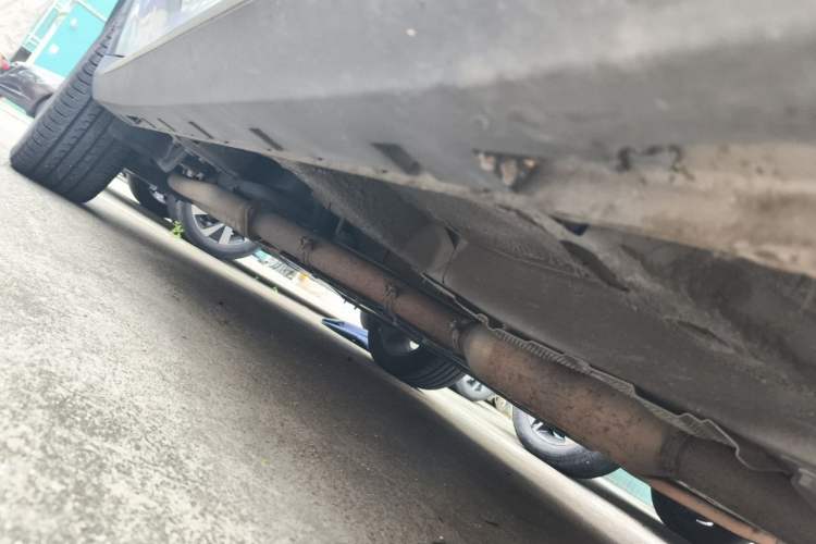 Used Roewe RX5 New Energy 2017 eRX5 50T Hybrid Connected Prestige Flagship Edition Chassis Front Right