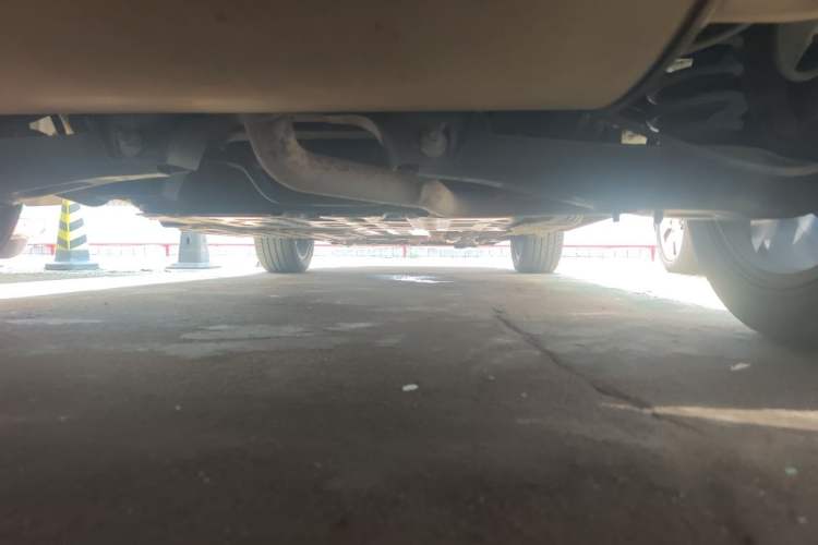 Used Roewe RX5 New Energy 2017 eRX5 50T Hybrid Connected Prestige Flagship Edition Chassis Rear