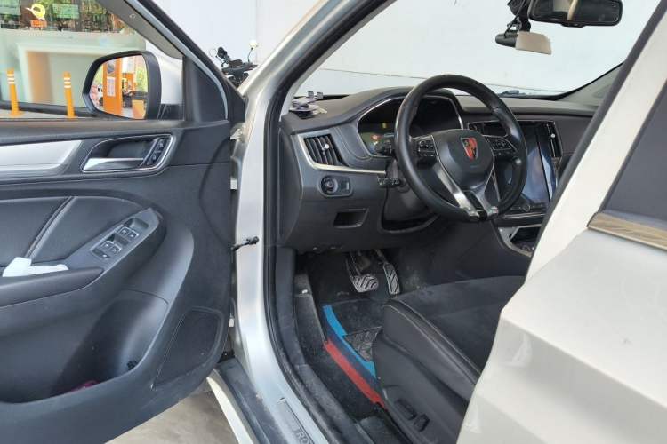 Used Roewe RX5 New Energy 2017 eRX5 50T Hybrid Connected Prestige Flagship Edition Driver Seat