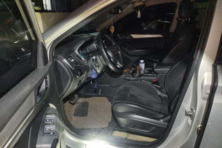 Used Roewe RX5 New Energy 2017 eRX5 50T Hybrid Connected Prestige Flagship Edition Driver Seat