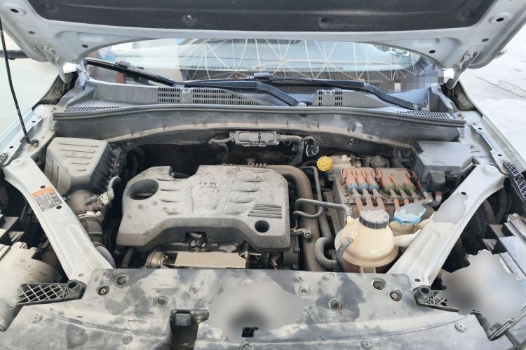 Used Roewe RX5 New Energy 2017 eRX5 50T Hybrid Connected Prestige Flagship Edition Engine Bay