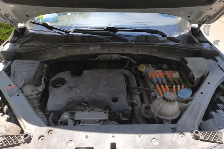 Used Roewe RX5 New Energy 2017 eRX5 50T Hybrid Connected Prestige Flagship Edition Engine Bay