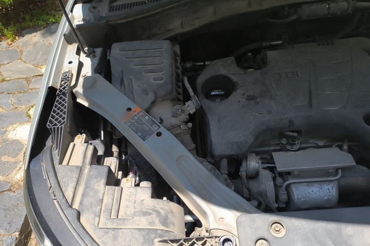 Used Roewe RX5 New Energy 2017 eRX5 50T Hybrid Connected Prestige Flagship Edition Engine Bay Right