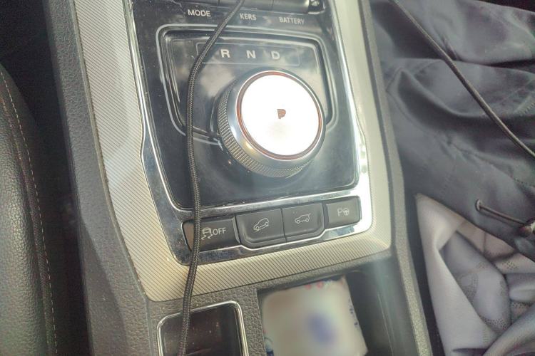 Used Roewe RX5 New Energy 2017 ERX5 EV400 Electric Internet Supreme Edition Gear Lever