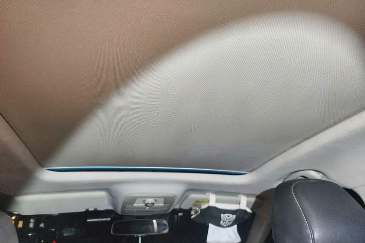 Used Roewe RX5 New Energy 2017 eRX5 50T Hybrid Connected Prestige Flagship Edition Headliner