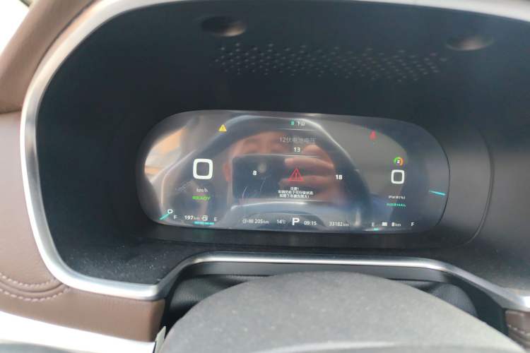 Used Roewe RX5 New Energy 2017 eRX5 50T Hybrid Connected Prestige Flagship Edition Instrument Cluster