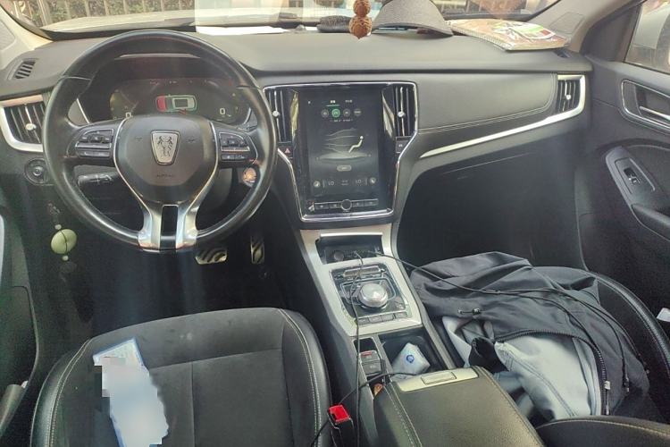 Used Roewe RX5 New Energy 2017 ERX5 EV400 Electric Internet Supreme Edition Interior 2