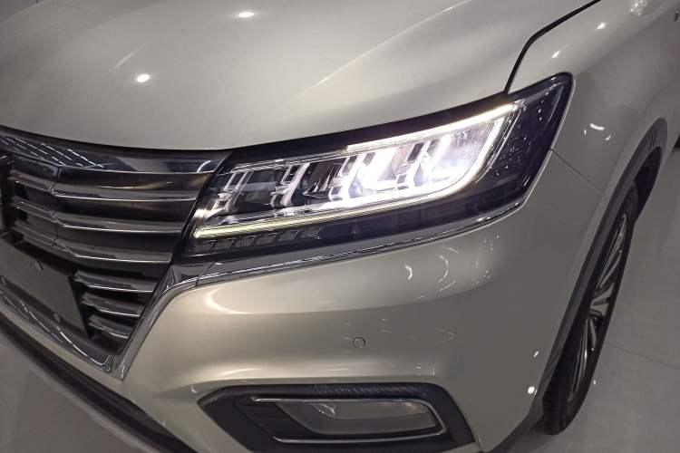 Used Roewe RX5 New Energy 2017 ERX5 EV400 Electric Internet Supreme Edition Left Front Headlight