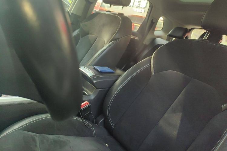 Used Roewe RX5 New Energy 2017 ERX5 EV400 Electric Internet Supreme Edition Left Front Seat