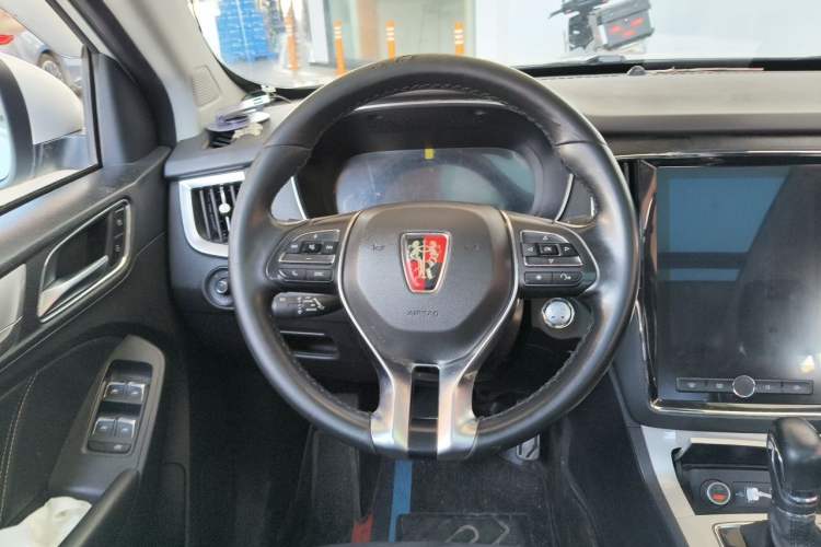 Used Roewe RX5 New Energy 2017 eRX5 50T Hybrid Connected Prestige Flagship Edition Steering Wheel