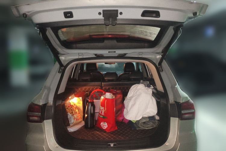 Used Roewe RX5 New Energy 2017 eRX5 50T Hybrid Connected Prestige Flagship Edition Trunk