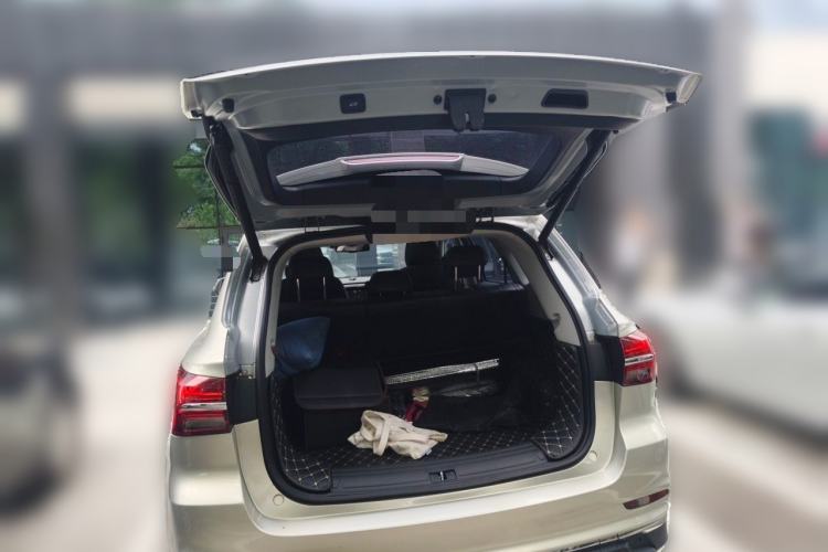 Used Roewe RX5 New Energy 2017 ERX5 EV400 Electric Internet Supreme Edition Trunk