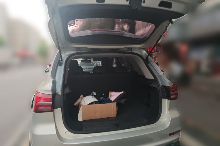 Used Roewe RX5 New Energy 2017 eRX5 50T Hybrid Connected Prestige Flagship Edition Trunk