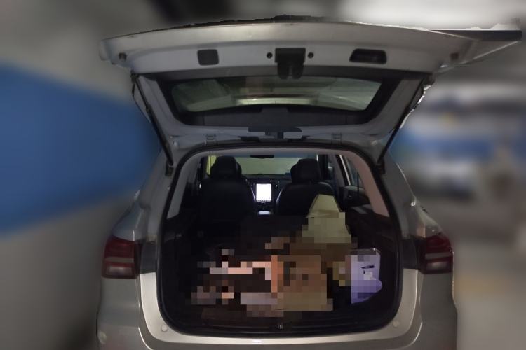Used Roewe RX5 New Energy 2017 eRX5 50T Hybrid Connected Prestige Flagship Edition Trunk