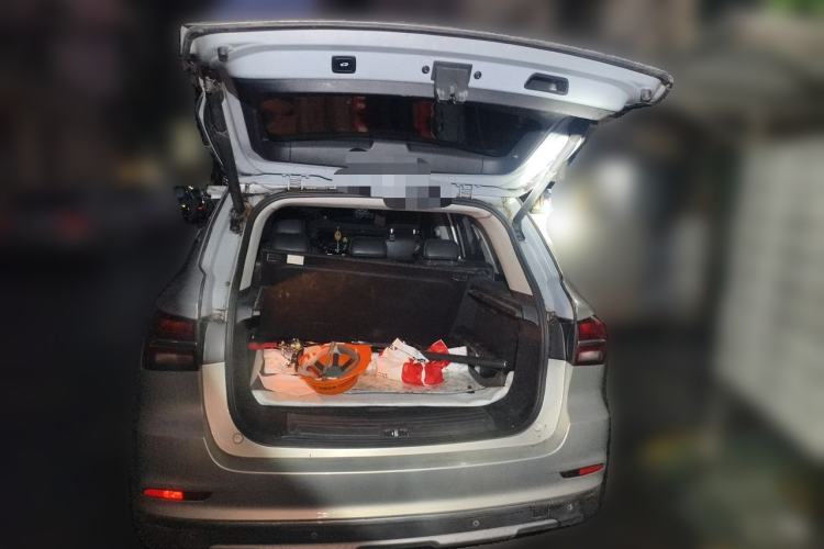 Used Roewe RX5 New Energy 2017 eRX5 50T Hybrid Connected Prestige Flagship Edition Trunk