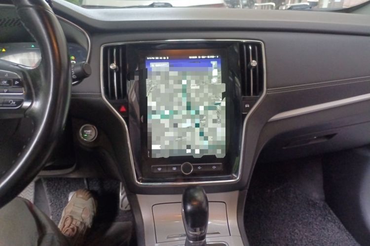 Used Roewe RX5 New Energy 2017 eRX5 50T Hybrid Connected Prestige Flagship Edition Audio And AC Panel