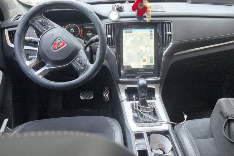 Used Roewe RX5 New Energy 2017 eRX5 50T Hybrid Connected Prestige Flagship Edition Center Console