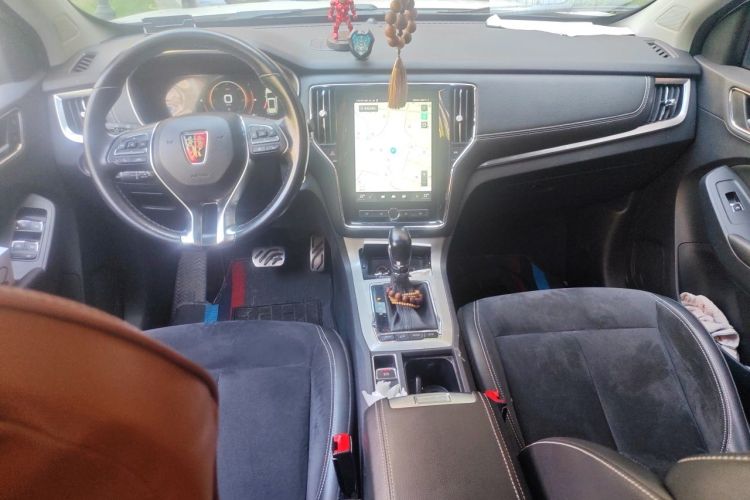 Used Roewe RX5 New Energy 2017 eRX5 50T Hybrid Connected Prestige Flagship Edition Center Console
