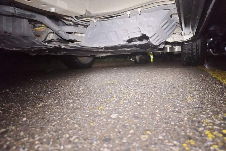 Used Roewe RX5 New Energy 2017 eRX5 50T Hybrid Connected Prestige Flagship Edition Chassis Front Left
