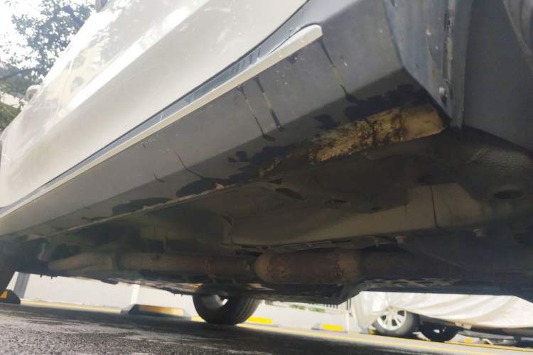 Used Roewe RX5 New Energy 2017 eRX5 50T Hybrid Connected Prestige Flagship Edition Chassis Front Right