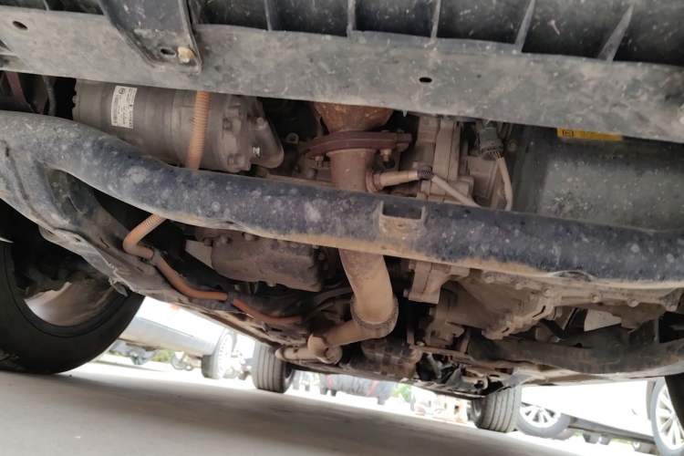Used Roewe RX5 New Energy 2017 eRX5 50T Hybrid Connected Prestige Flagship Edition Chassis Front