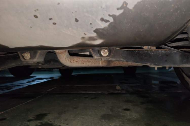 Used Roewe RX5 New Energy 2017 eRX5 50T Hybrid Connected Prestige Flagship Edition Chassis Rear