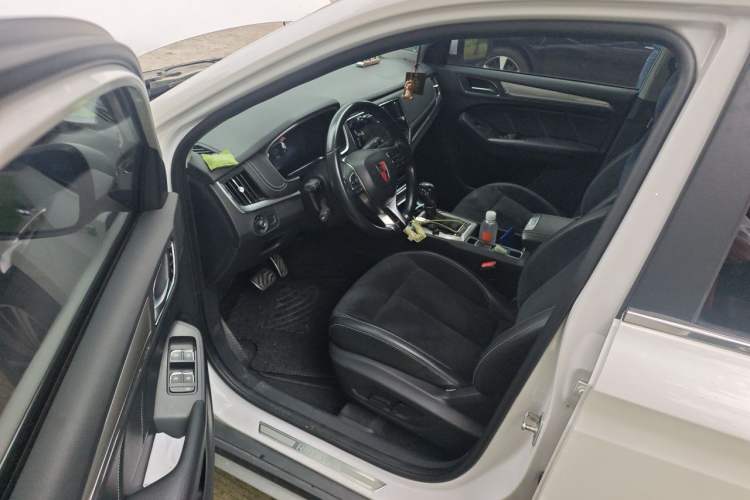 Used Roewe RX5 New Energy 2017 eRX5 50T Hybrid Connected Prestige Flagship Edition Driver Seat