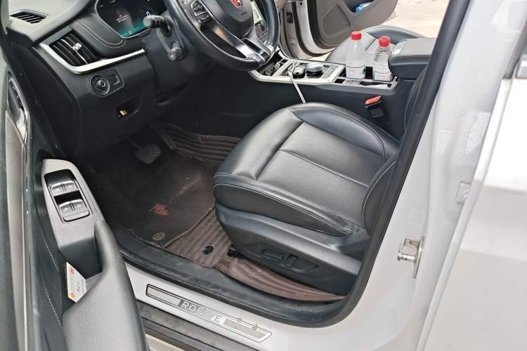 Used Roewe RX5 New Energy 2017 ERX5 EV400 Electric Internet Flagship Edition Driver Seat