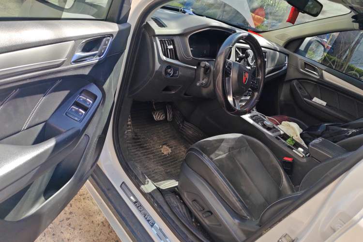 Used Roewe RX5 New Energy 2017 ERX5 EV400 Electric Internet Supreme Edition Driver Seat