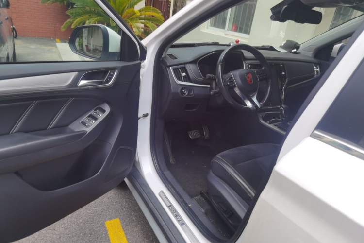 Used Roewe RX5 New Energy 2017 eRX5 50T Hybrid Connected Prestige Flagship Edition Driver Seat
