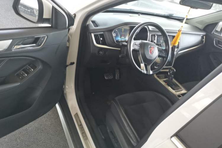 Used Roewe RX5 New Energy 2017 eRX5 50T Hybrid Connected Prestige Flagship Edition Driver Seat