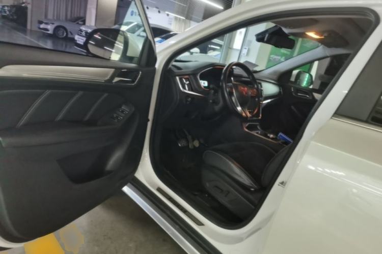 Used Roewe RX5 New Energy 2017 ERX5 EV400 Electric Internet Supreme Edition Driver Seat