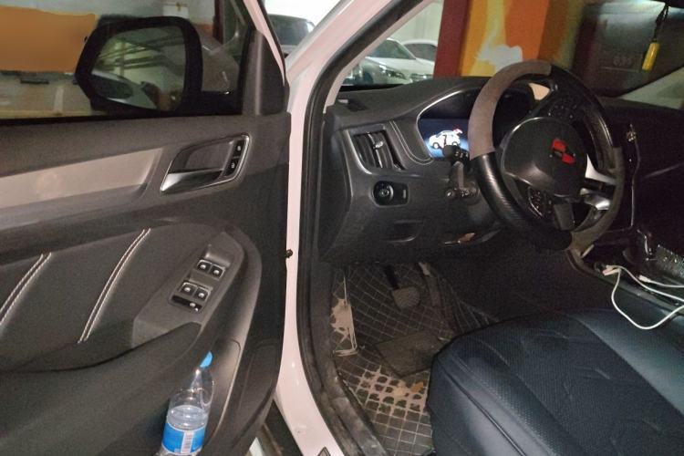 Used Roewe RX5 New Energy 2017 eRX5 50T Hybrid Connected Prestige Flagship Edition Driver Seat