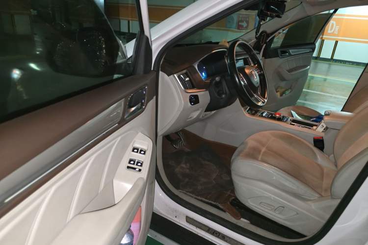 Used Roewe RX5 New Energy 2017 ERX5 EV400 Electric Internet Flagship Edition Driver Seat
