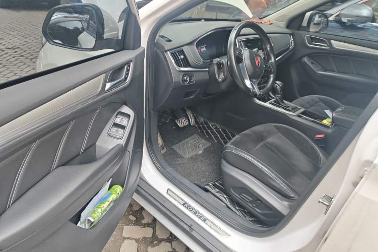 Used Roewe RX5 New Energy 2017 eRX5 50T Hybrid Connected Prestige Flagship Edition Driver Seat