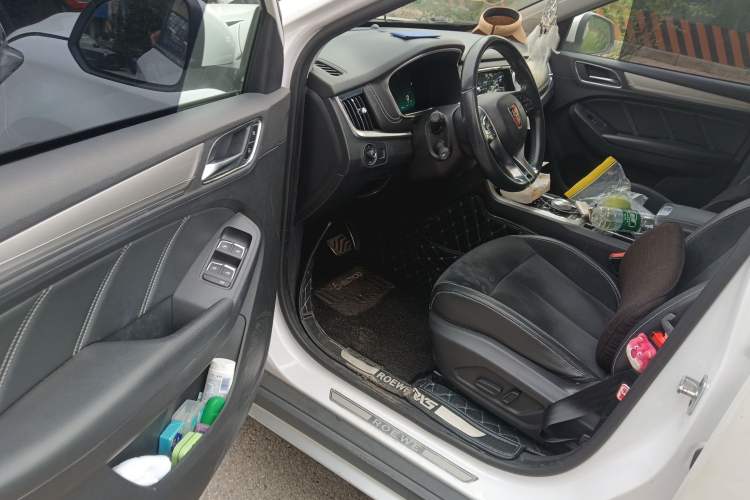 Used Roewe RX5 New Energy 2017 ERX5 EV400 Electric Internet Supreme Edition Driver Seat