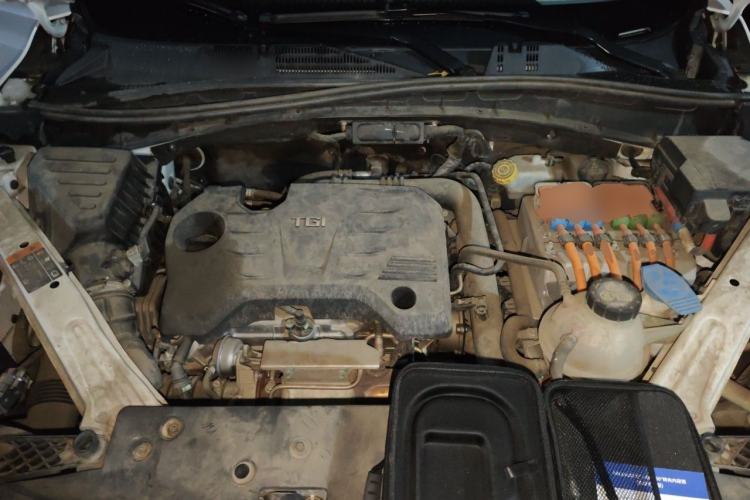Used Roewe RX5 New Energy 2017 eRX5 50T Hybrid Connected Prestige Flagship Edition Engine Bay